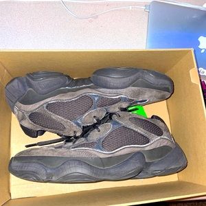 Yeezy 500 utility black. Size 11.5
